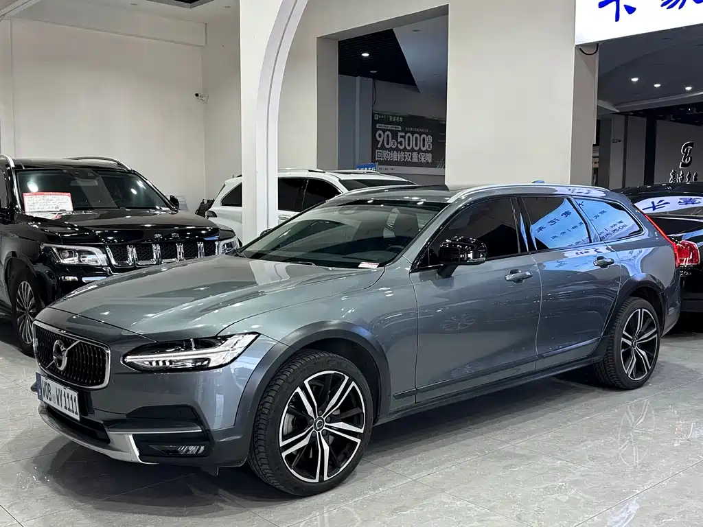 Volvo V90 2019 — фото 1