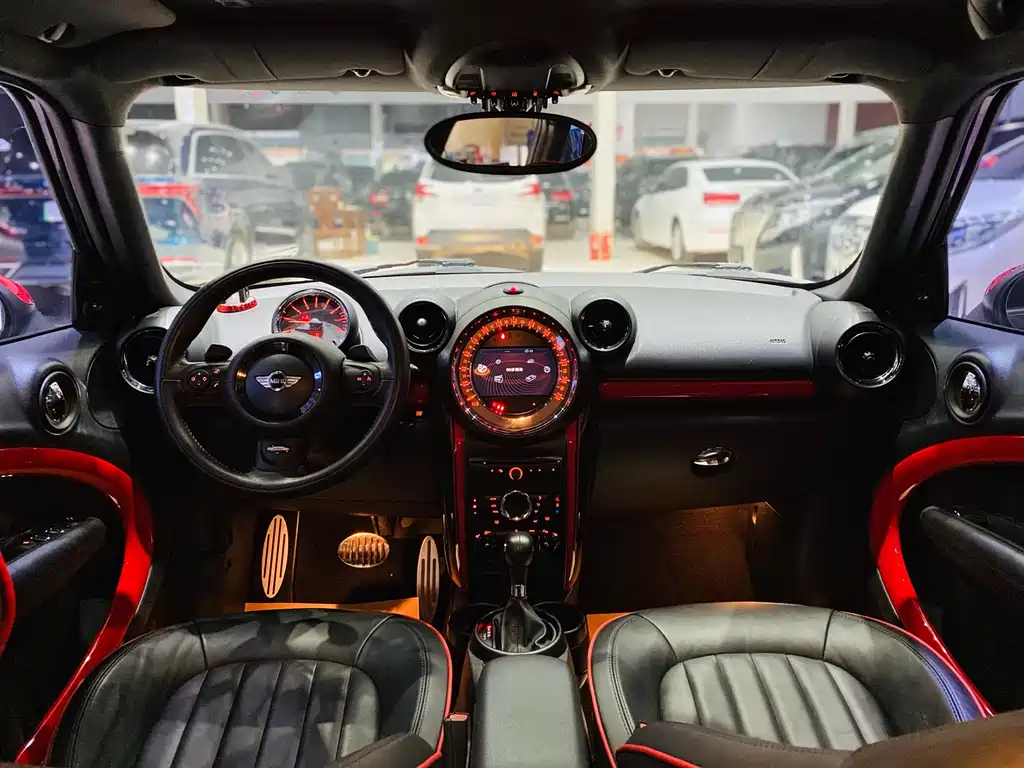 MINI JCW Countryman 2014 — фото 12