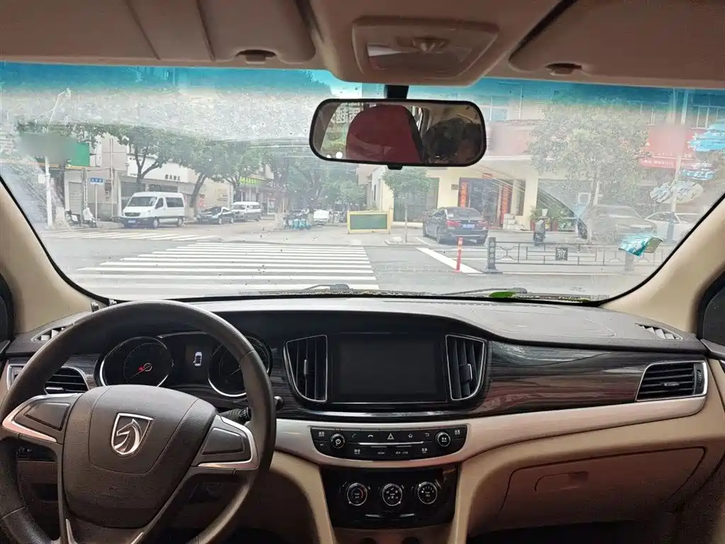 Baojun 730 2016