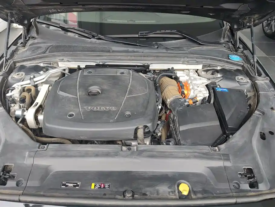Volvo S90 PHEV 2020 — фото 10