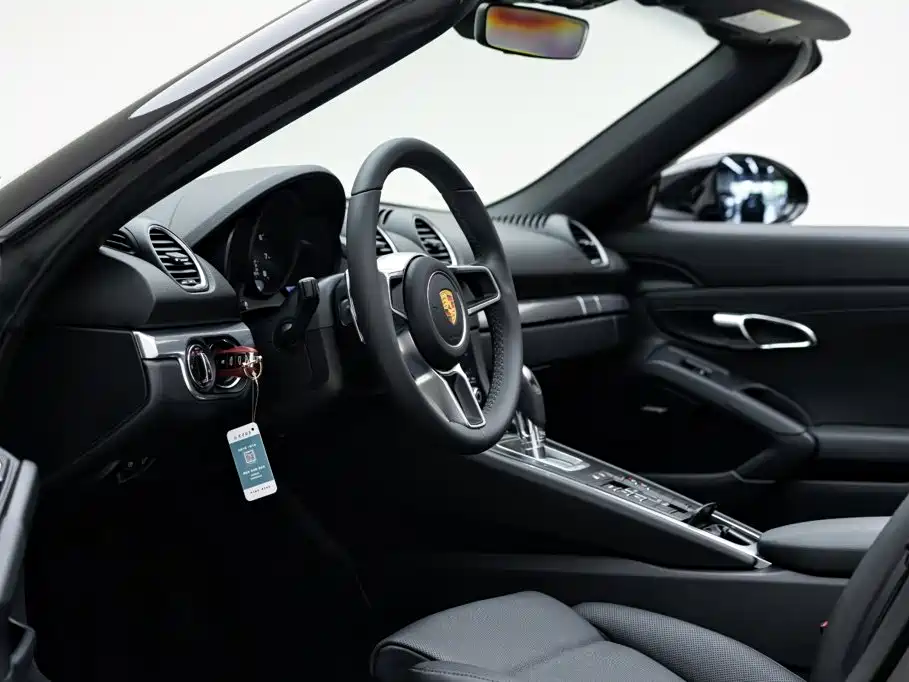 Porsche 718 2017 — фото 9