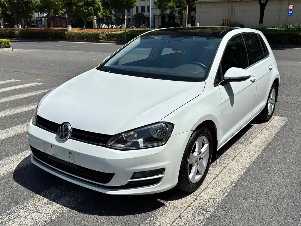 Volkswagen Golf 2016 — фото 1