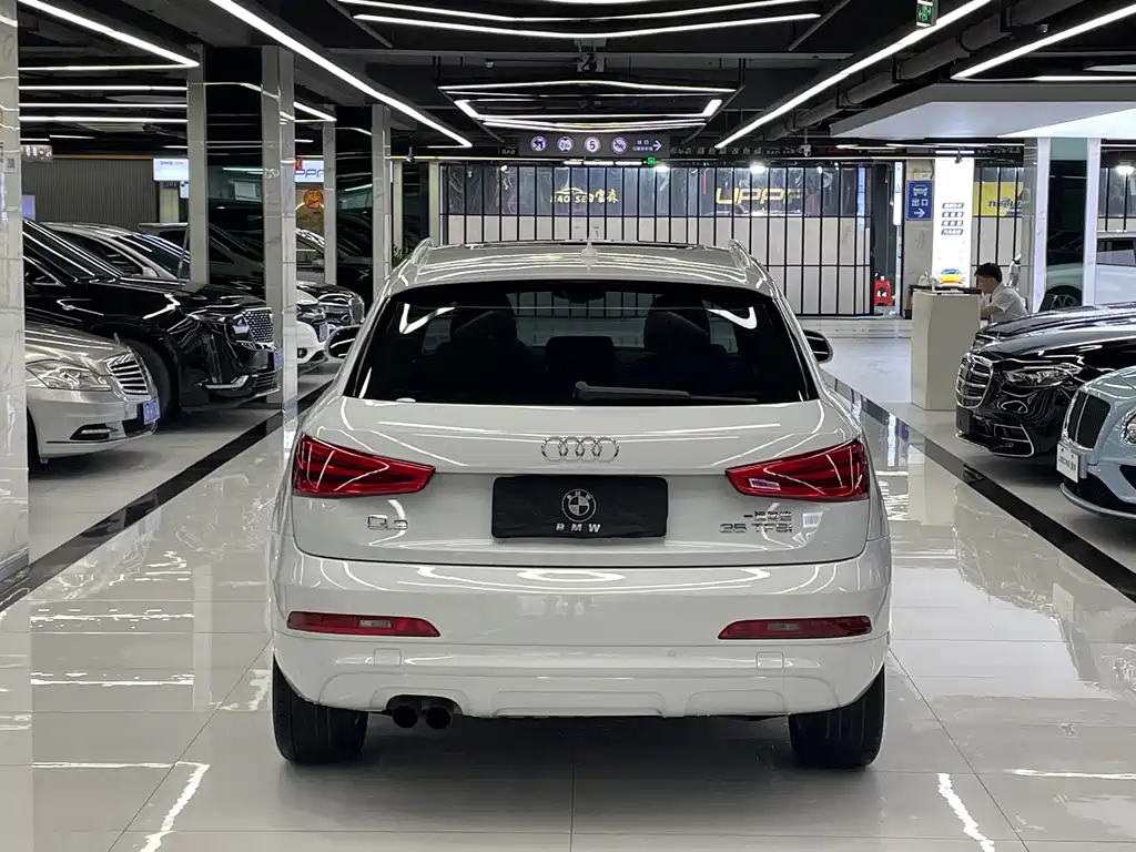 Audi Q3 2014 — фото 5