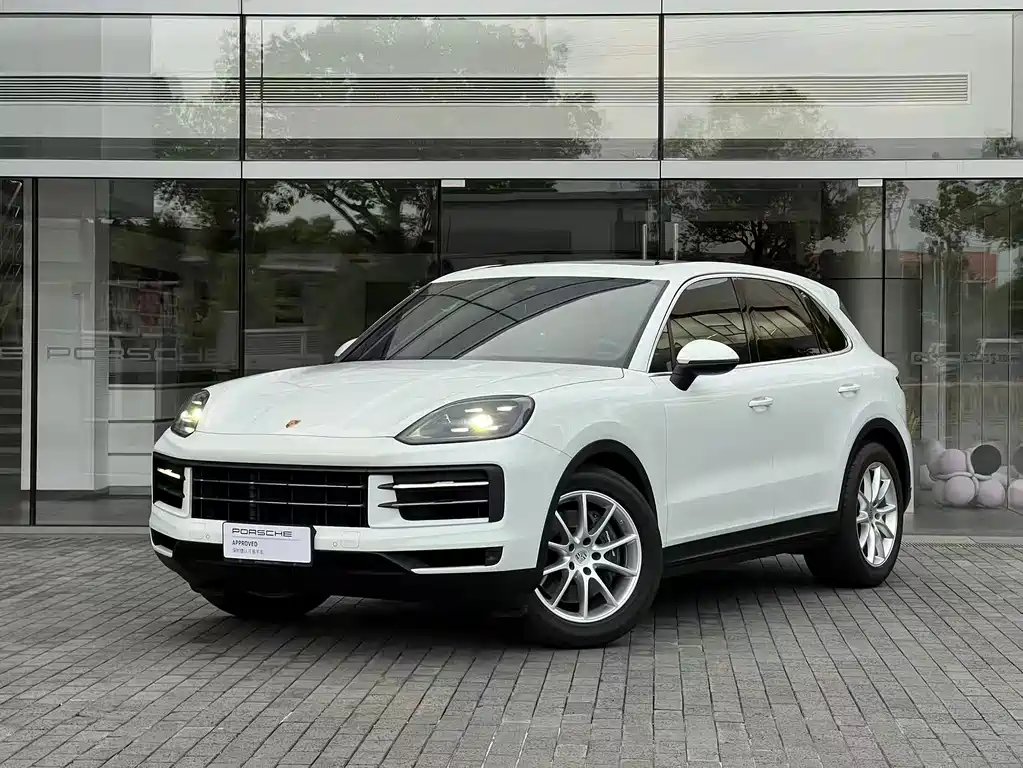 Porsche Cayenne 2023 — фото 1