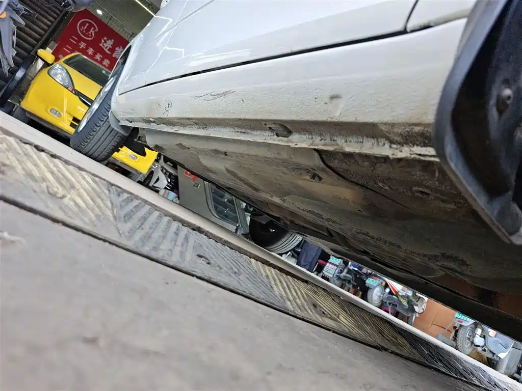 Skoda Fabia 2014 — фото 21