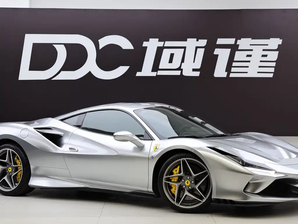 Ferrari F8 2021 — фото 2