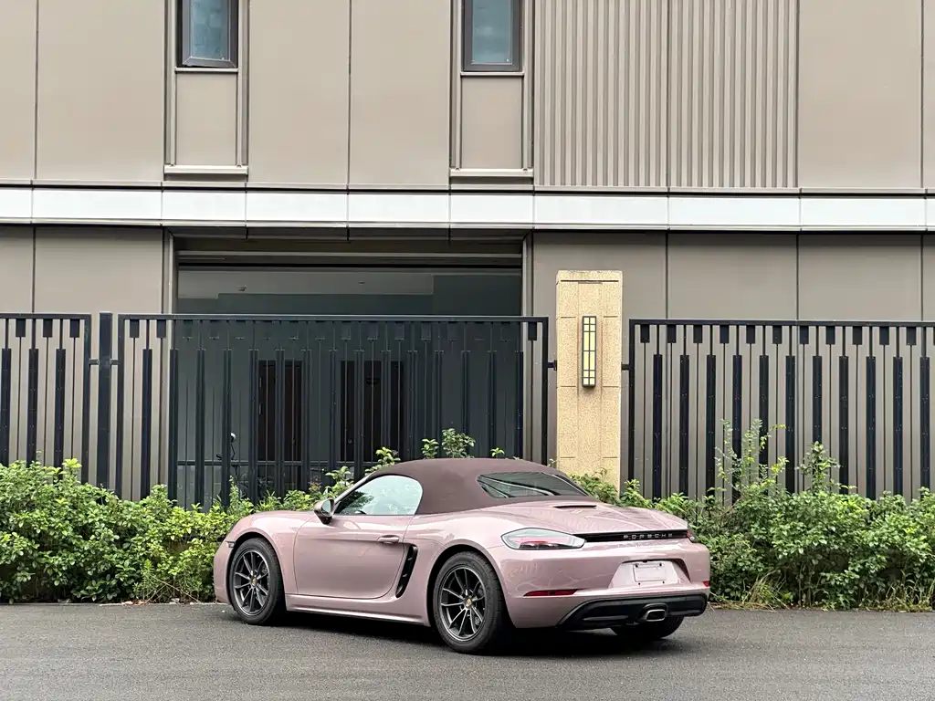 Porsche 718 2022