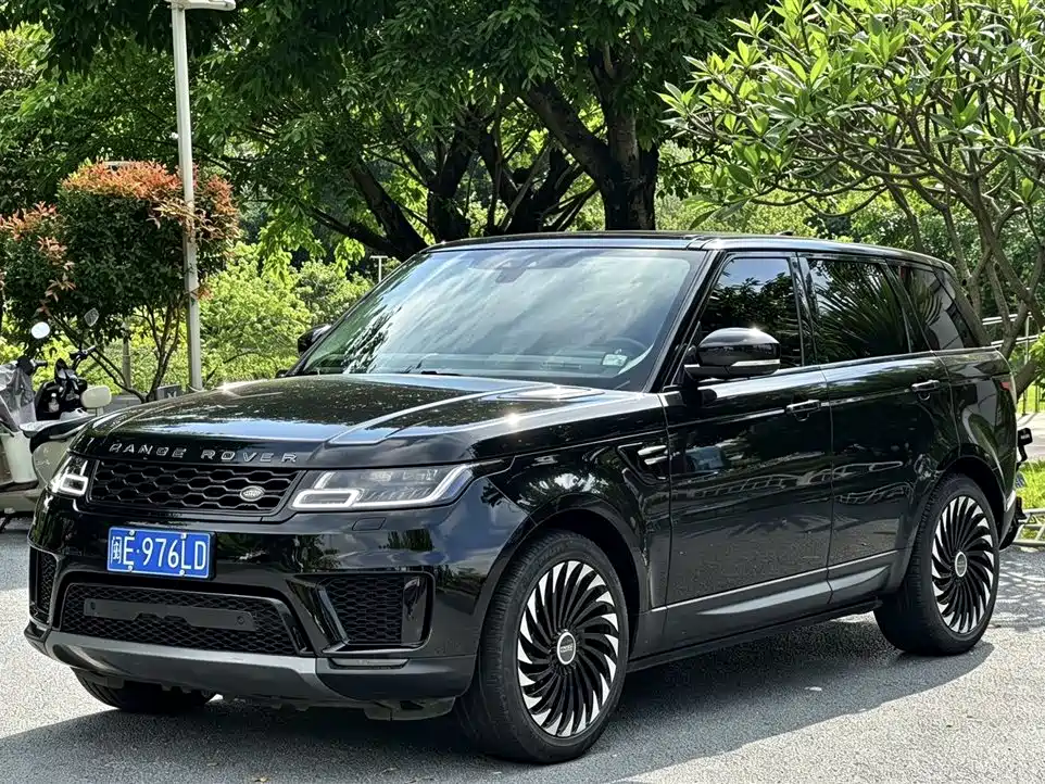 Land Rover Sport 2020 — фото 1