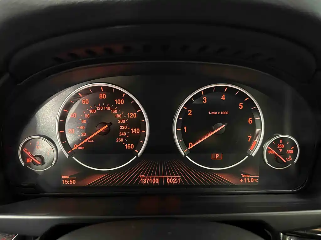 BMW X5 2015 — фото 20