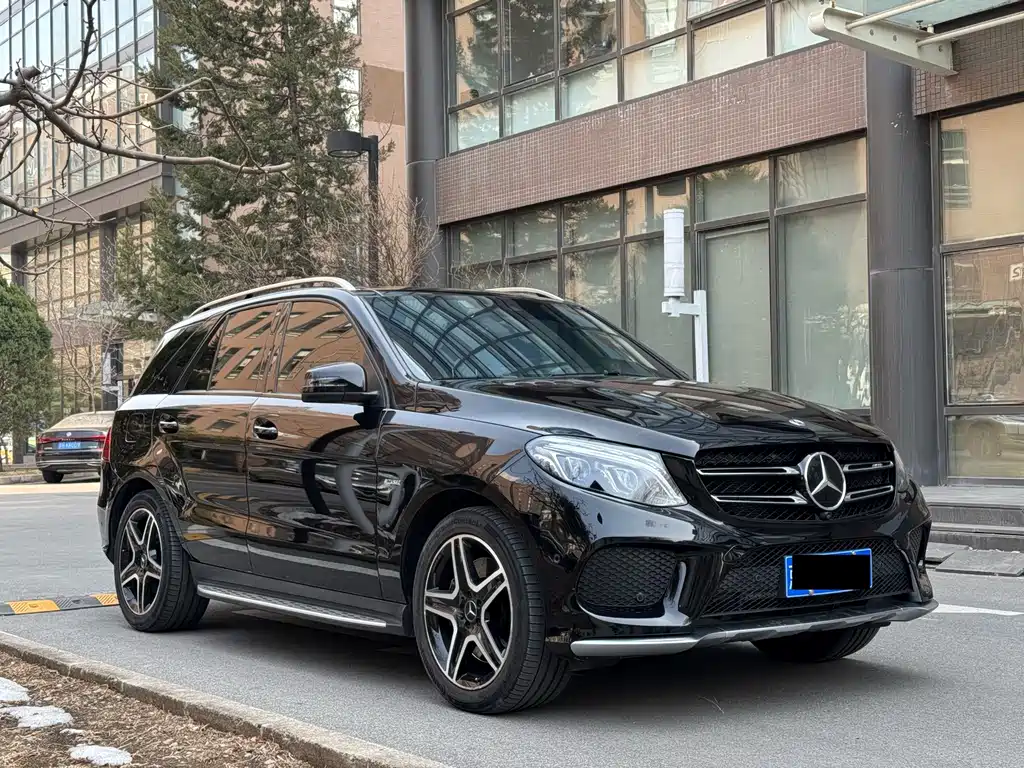 Mercedes-Benz GLE AMG 2017 — фото 3