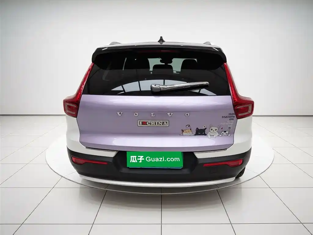 Volvo XC40 2023