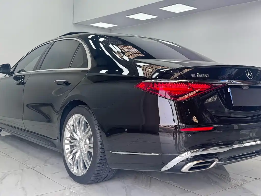 Mercedes-Benz S-Class 2023 — фото 4