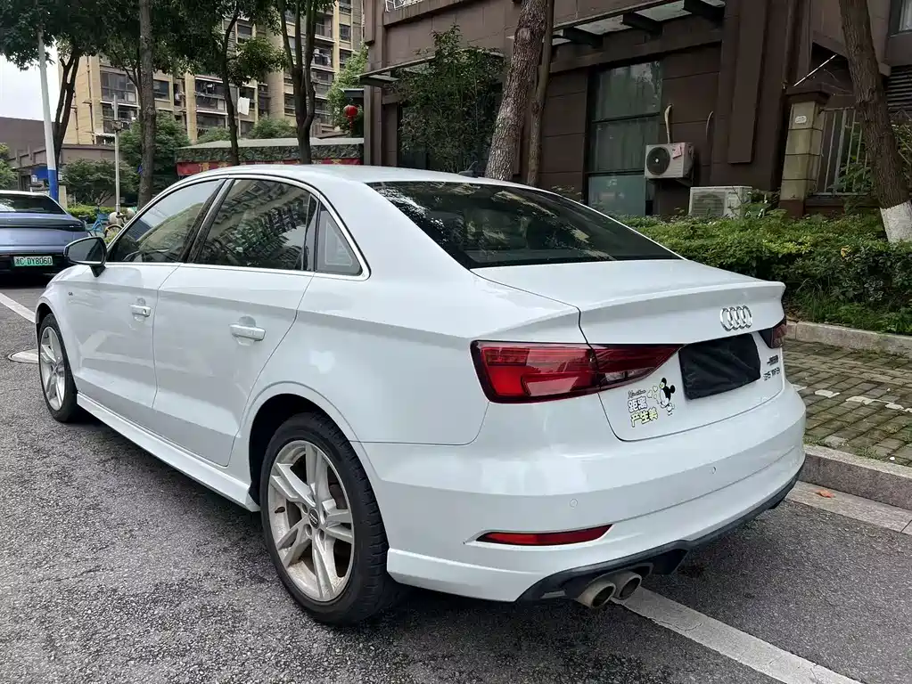 Audi A3 2020 — фото 27