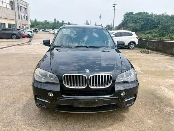 BMW X5 2011