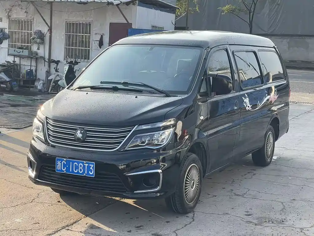 Dongfeng Lingzhi 2022