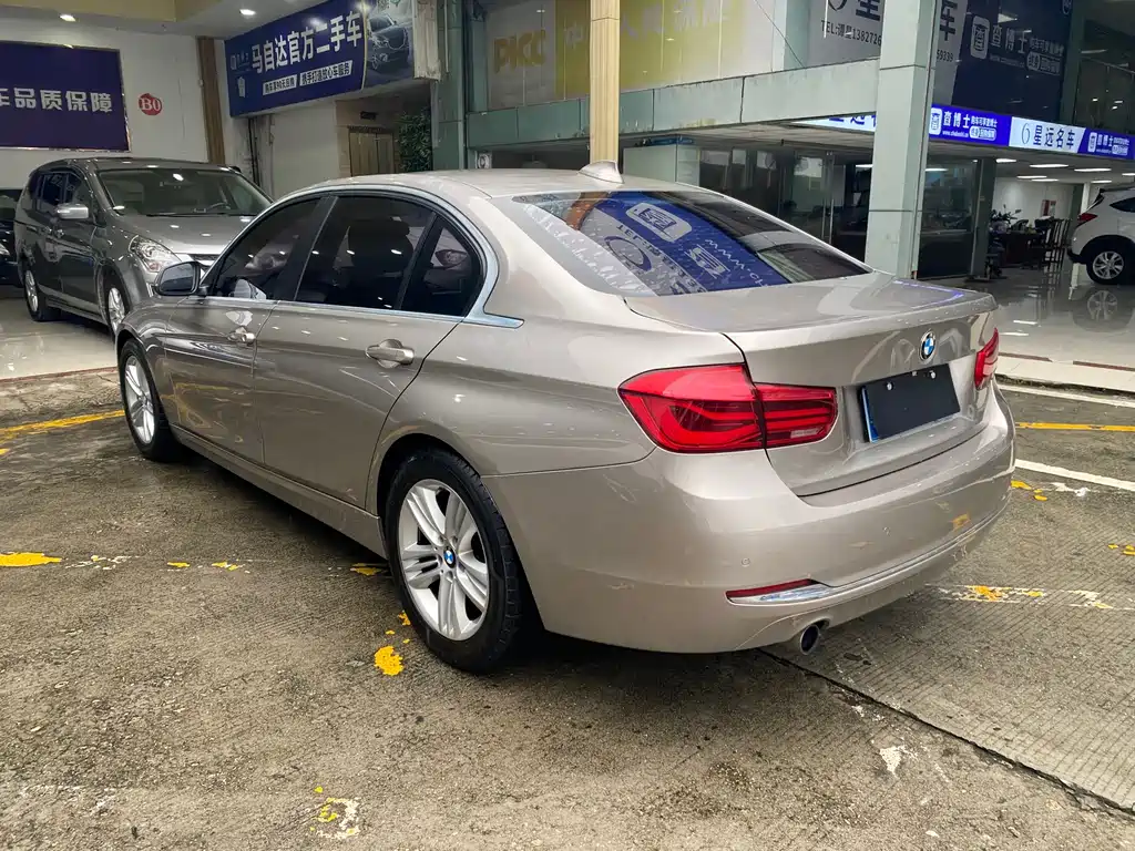 BMW 3 Series 2016 — фото 4