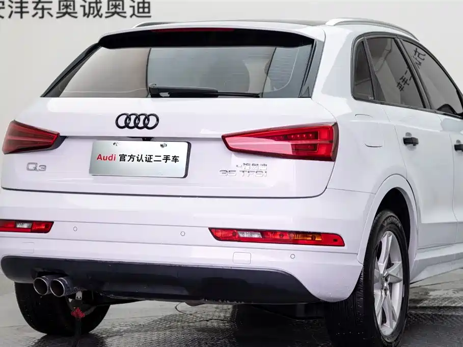Audi Q3 2018 — фото 21