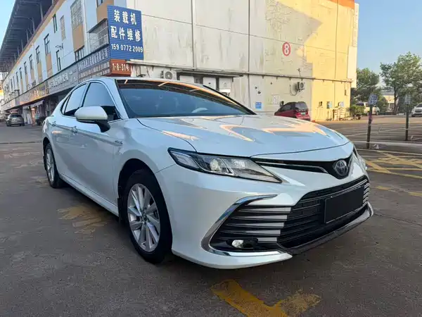 Toyota Camry 2023
