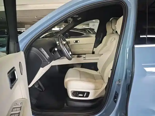 Li Auto L9 2022