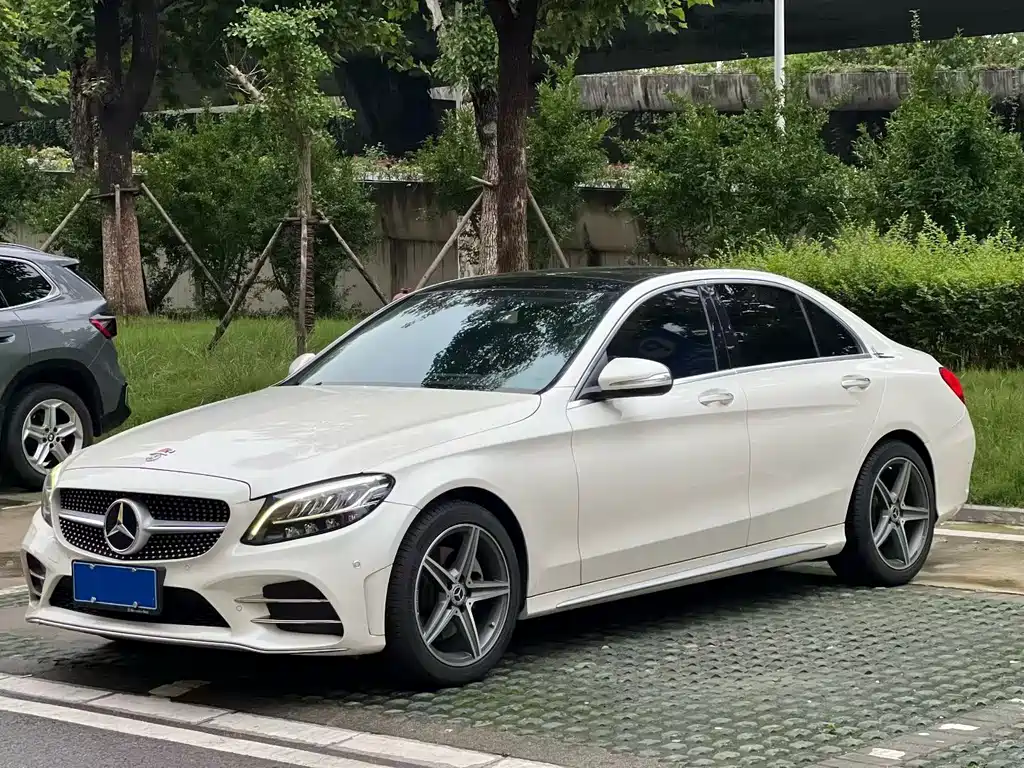 Mercedes-Benz C-Class 2019