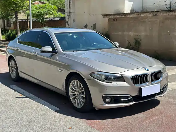 BMW 5 Series 2017