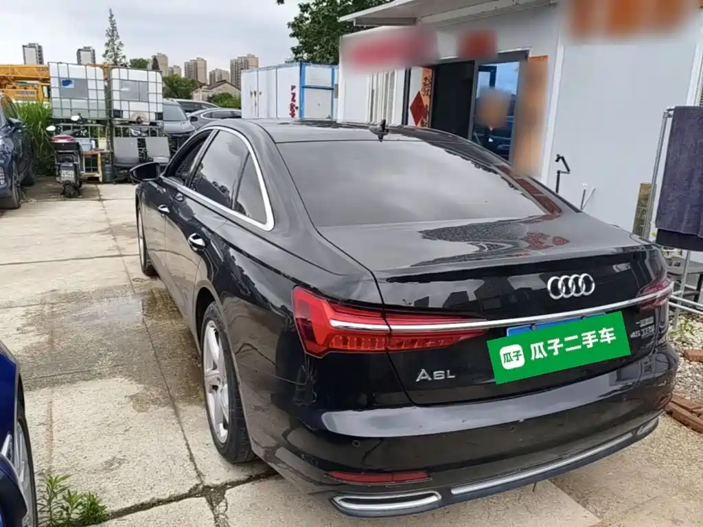 Audi A6L 2020
