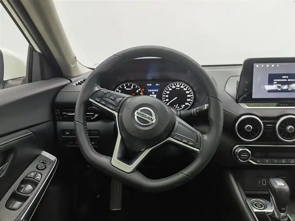Nissan Sylphy 2022 — фото 11