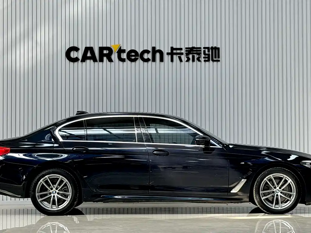 BMW 5 Series 2020