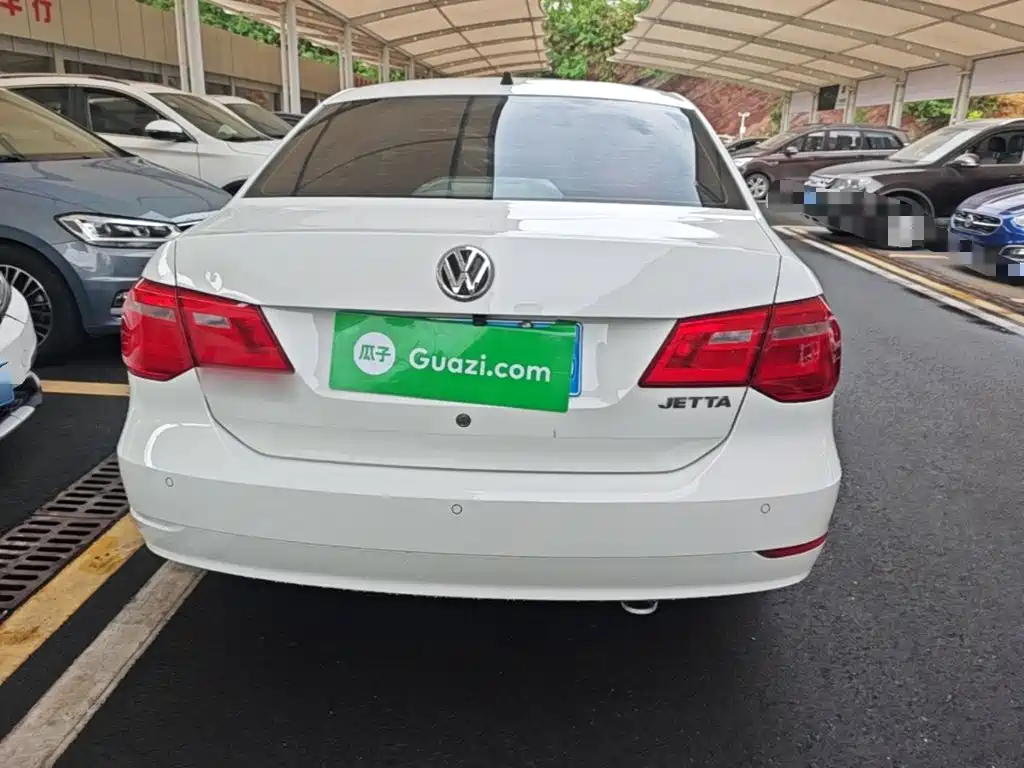 Volkswagen Jetta 2015
