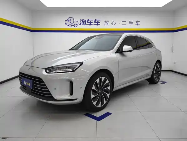 AITO M5 2022