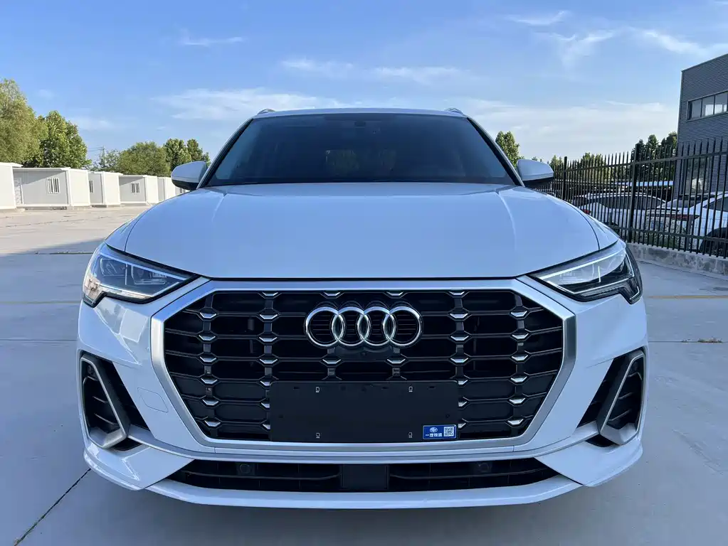 Audi Q3 2022