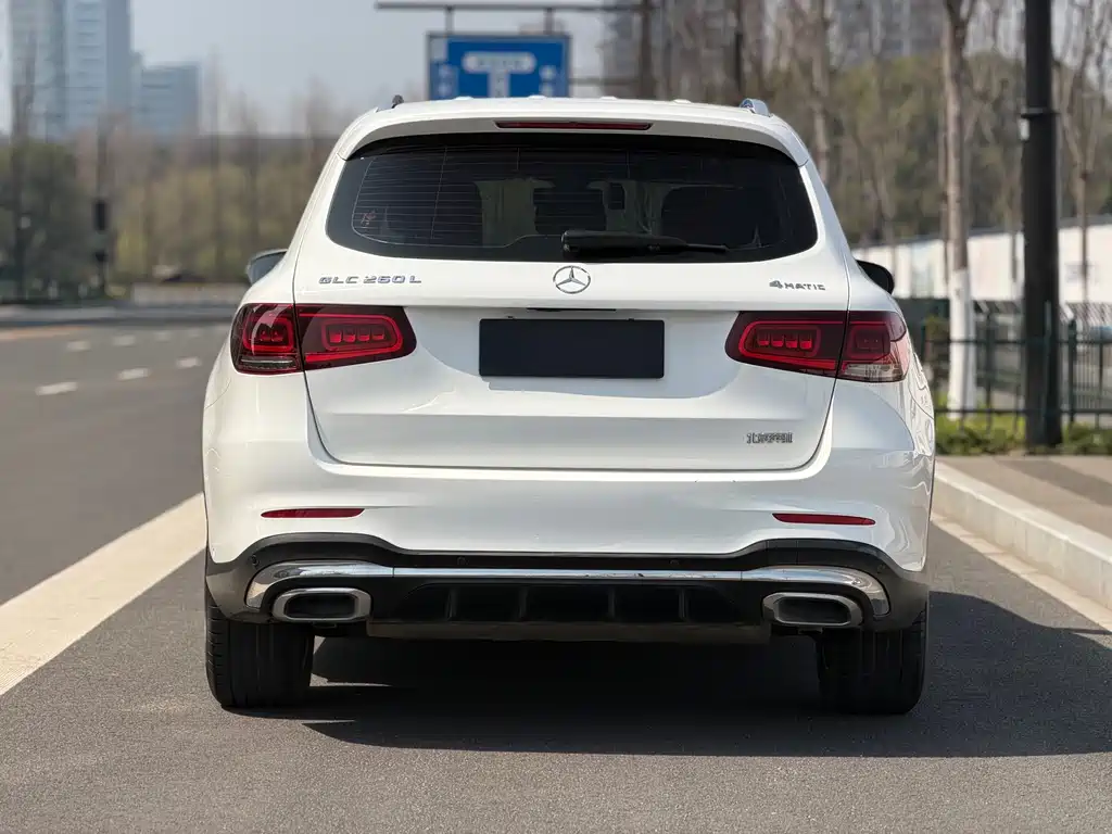 Mercedes-Benz GLC 2021 — фото 4