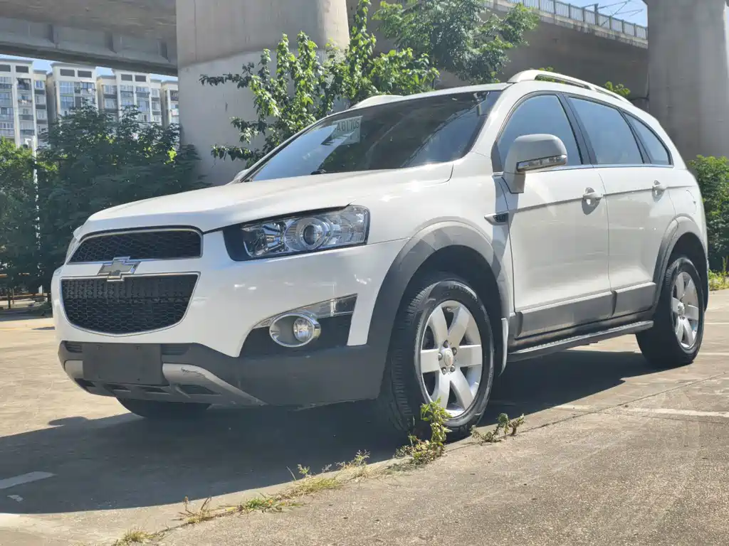 Chevrolet Captiva 2014 — фото 18