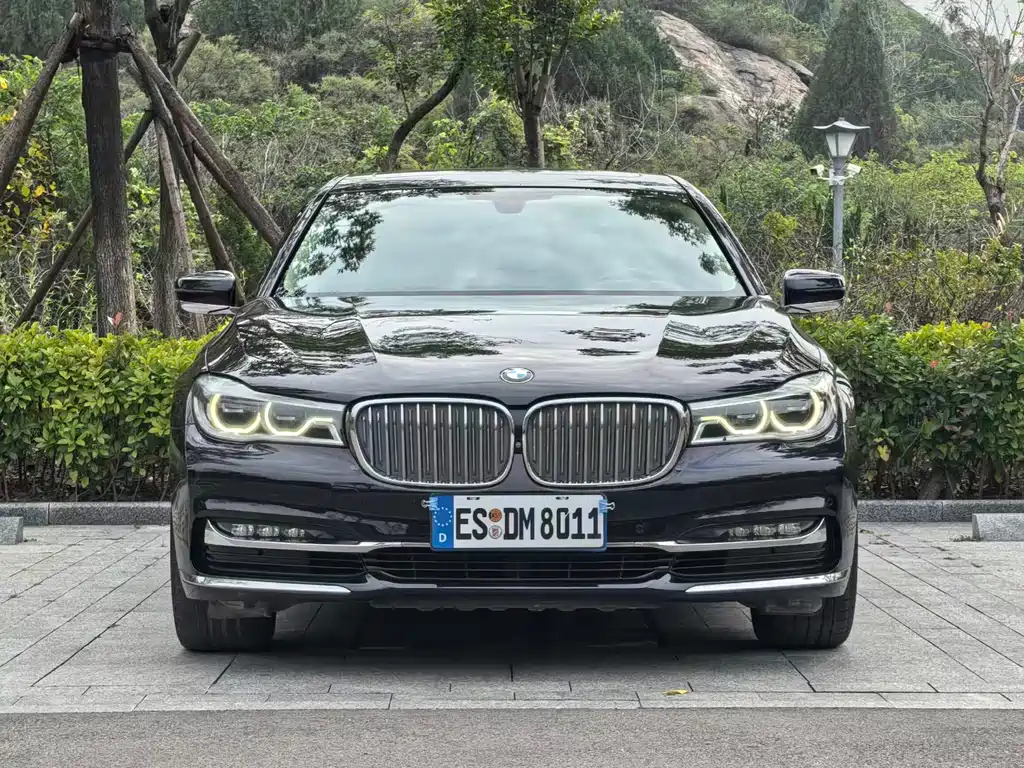 BMW 7 Series 2019 — фото 3
