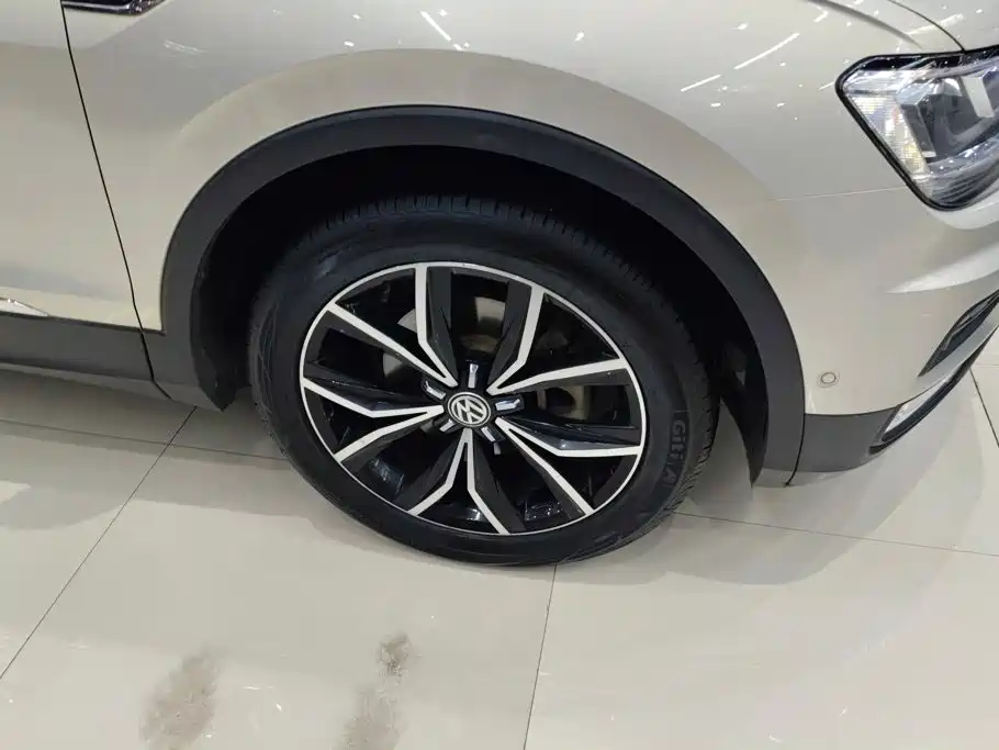 Volkswagen Tiguan L 2019