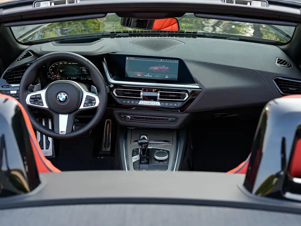 BMW Z4 2022 — фото 13