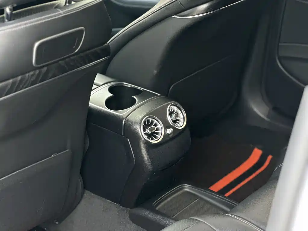 Mercedes-Benz E-Class 2018 — фото 15