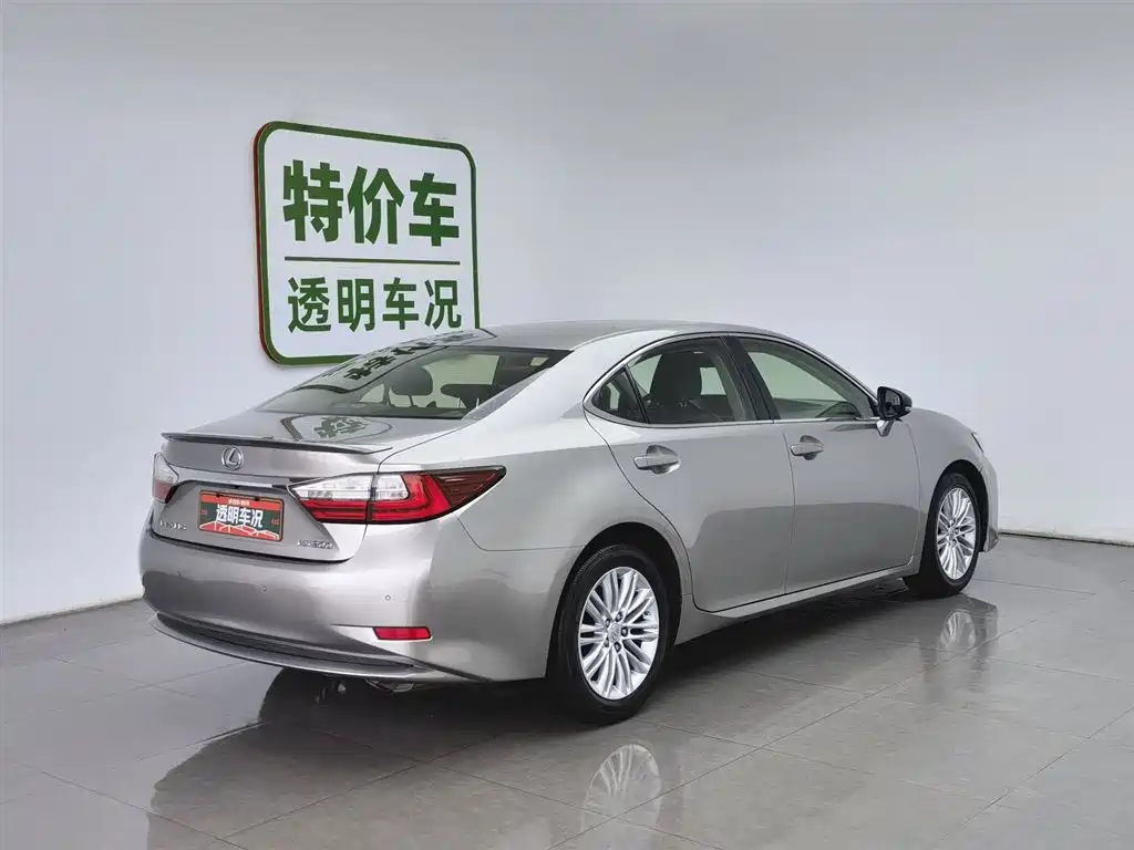 Lexus ES 2016 — фото 2