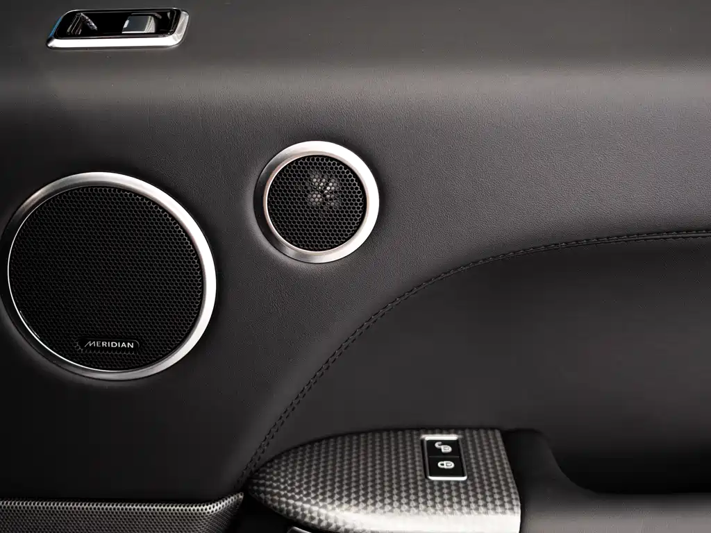 Land Rover Sport 2018 — фото 18