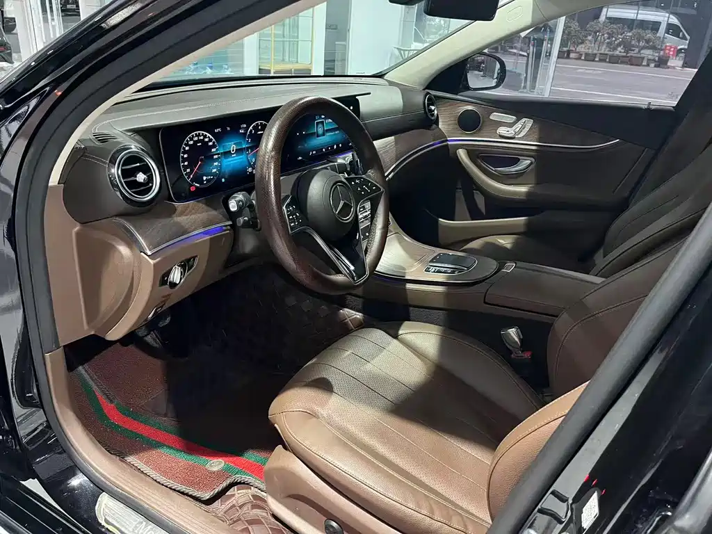 Mercedes-Benz E-Class 2023