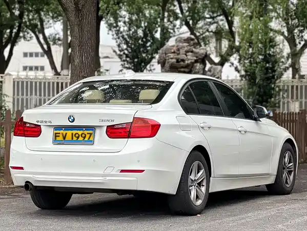 BMW 3 Series 2013