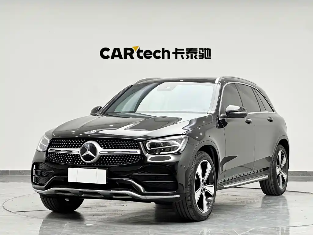 Mercedes-Benz GLC 2022 — фото 1