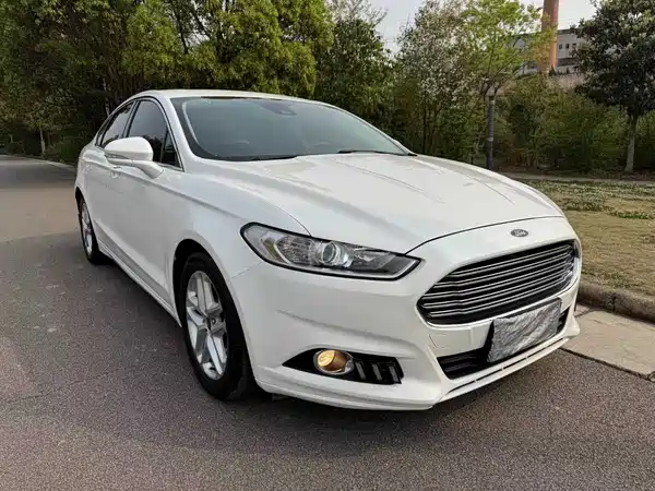 Ford Mondeo 2013