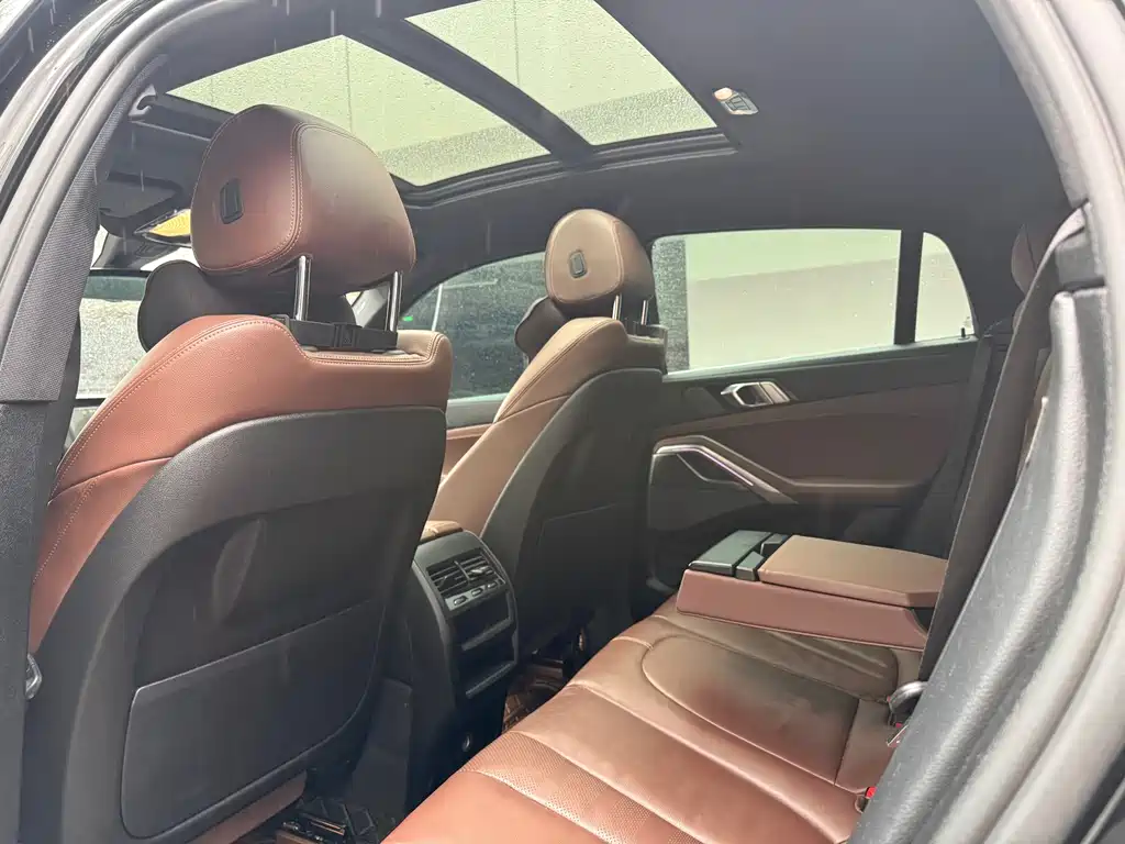 BMW X6 2022