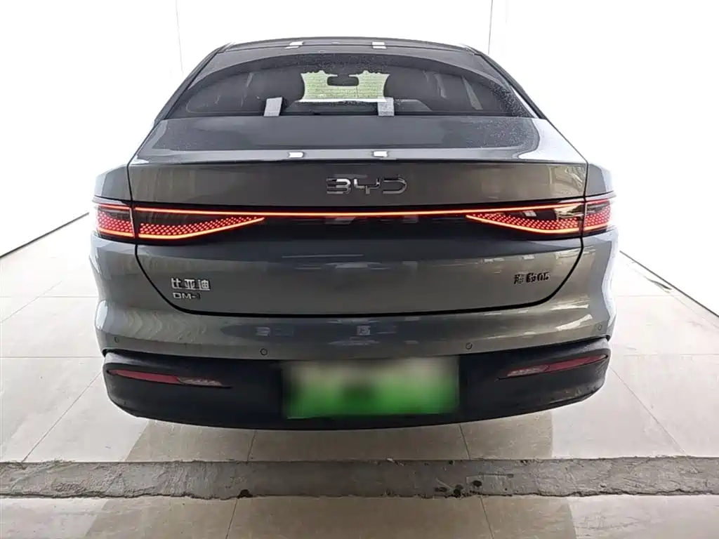 BYD Seal 05 DM-i 2025 — фото 6