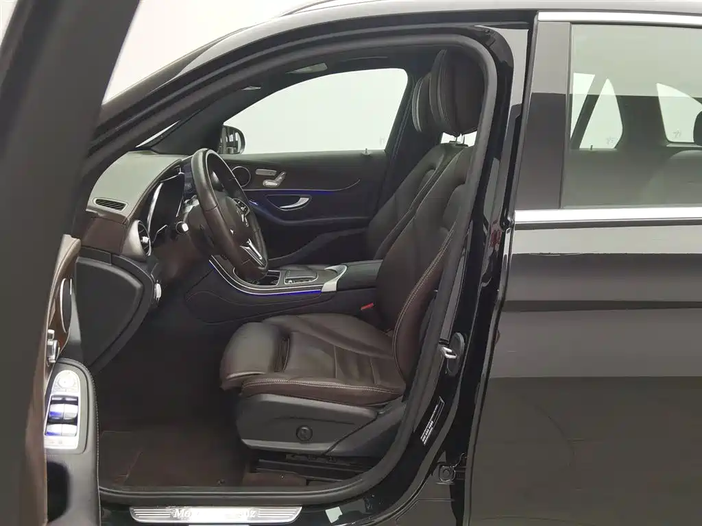 Mercedes-Benz GLC 2020 — фото 10