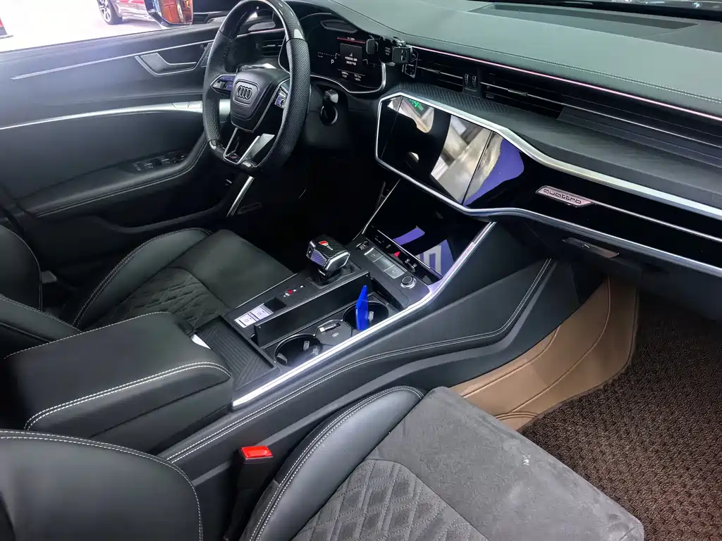 Audi A6L 2024