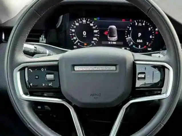 Land Rover Range Rover Evoque 2022 — фото 3