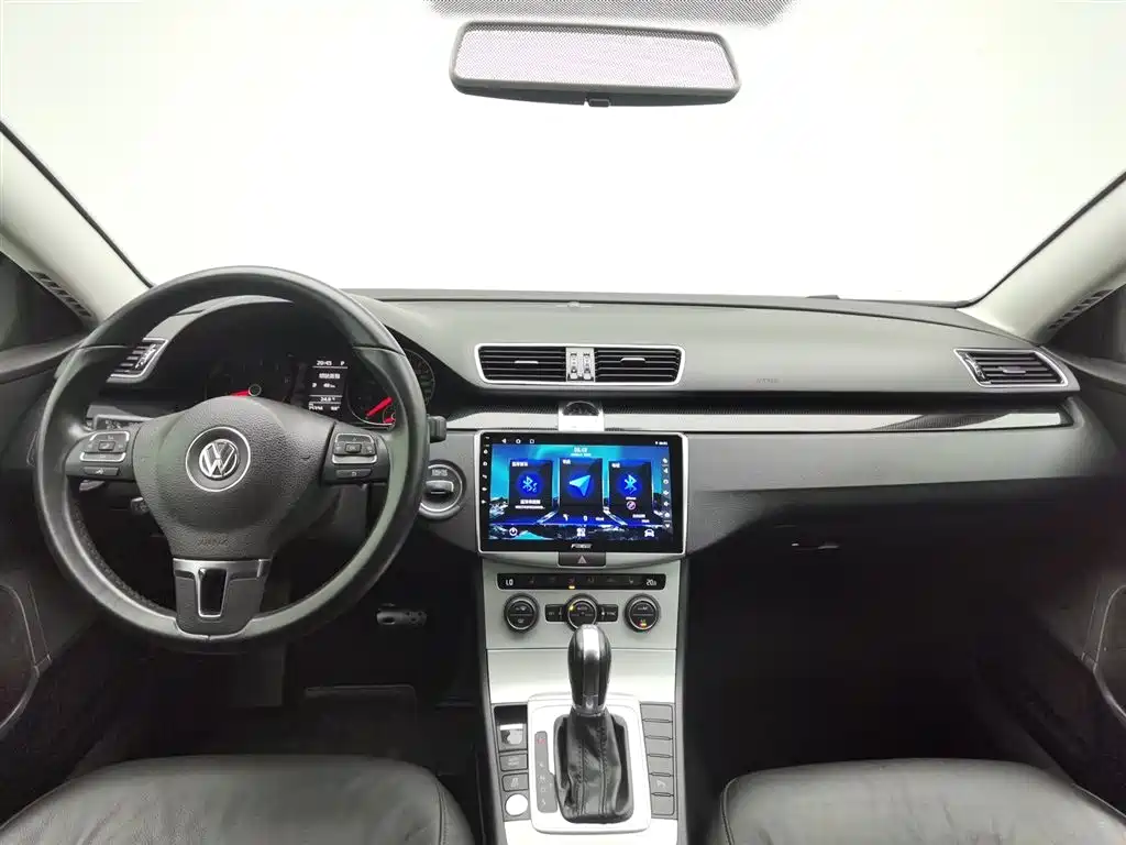 Volkswagen Magotan 2015