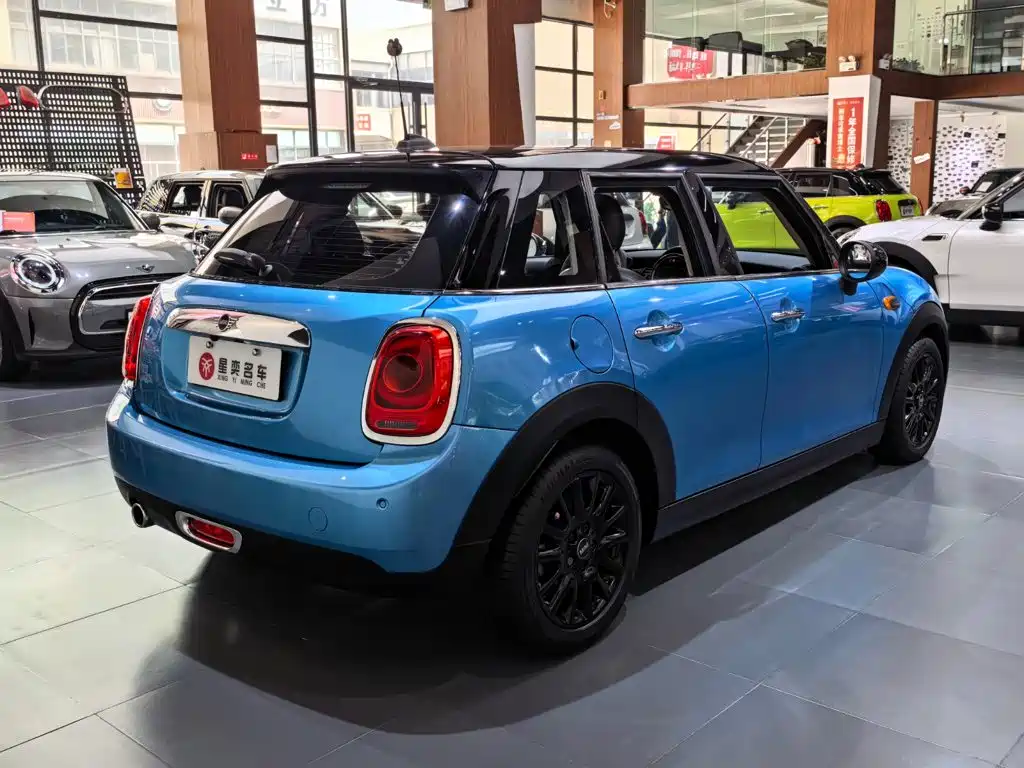 MINI Mini 2019